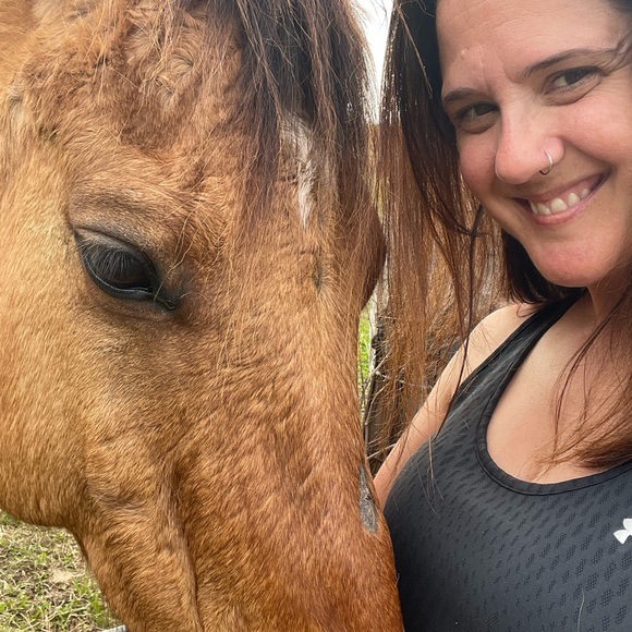 Meet your Posher, Tara - Picture 6 of 7